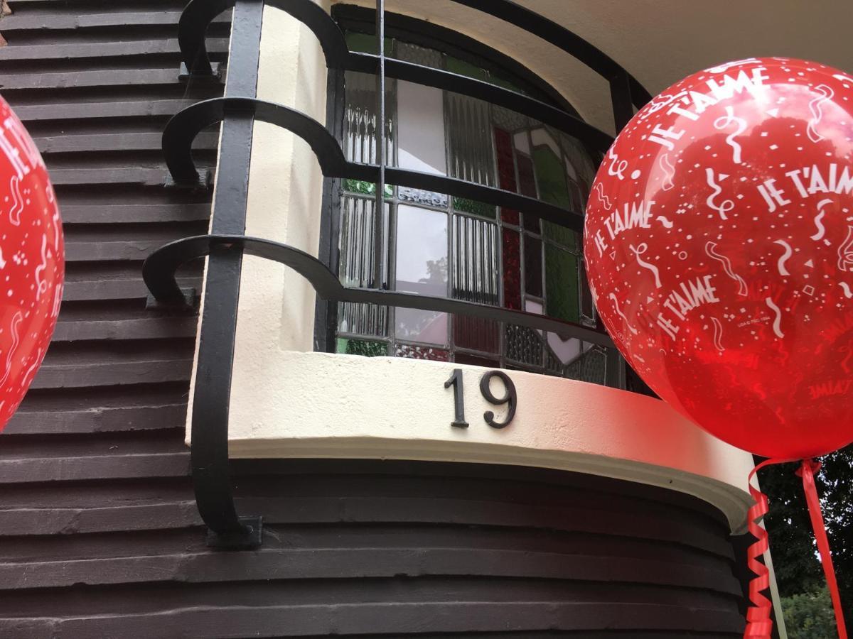 Le19 Suite Georges&Lucy Namur Extérieur photo
