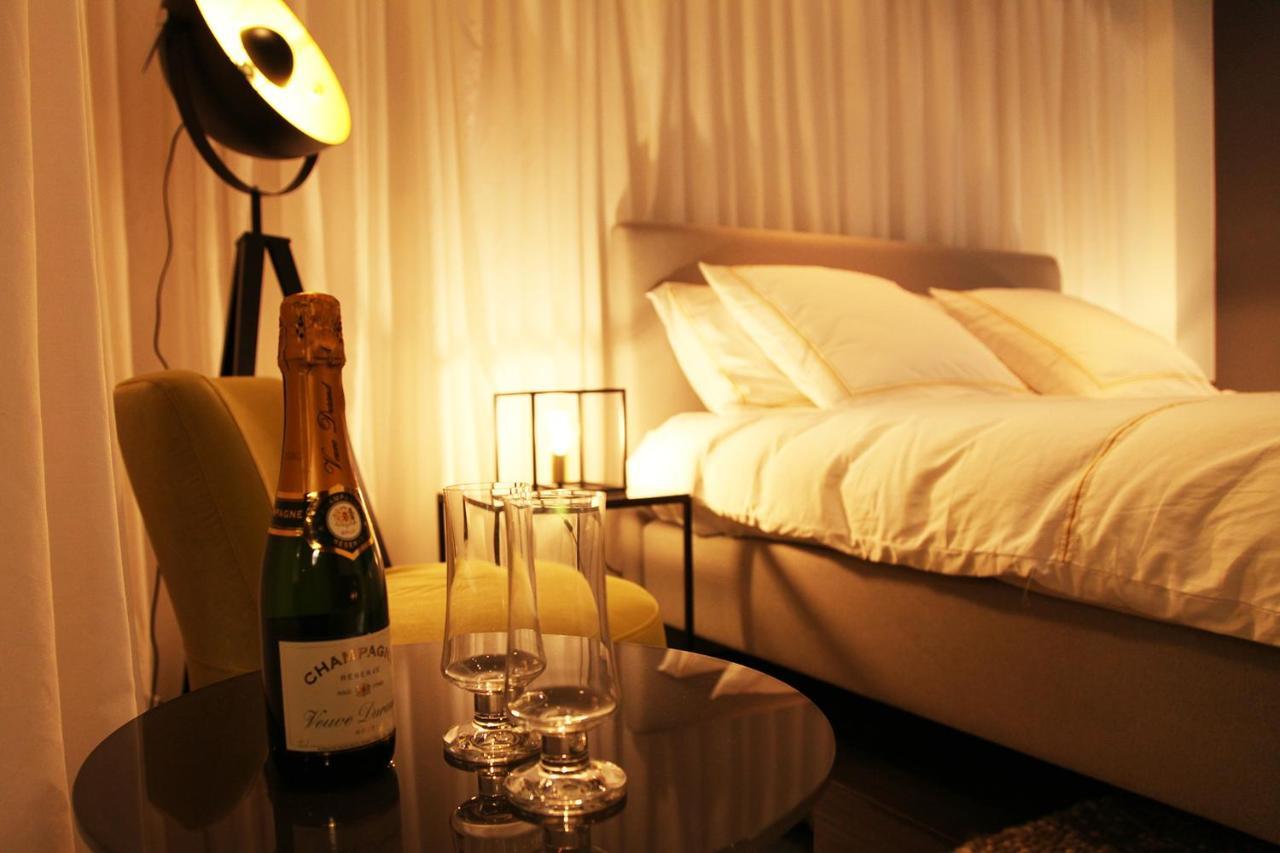 Le19 Suite Georges&Lucy Namur Extérieur photo